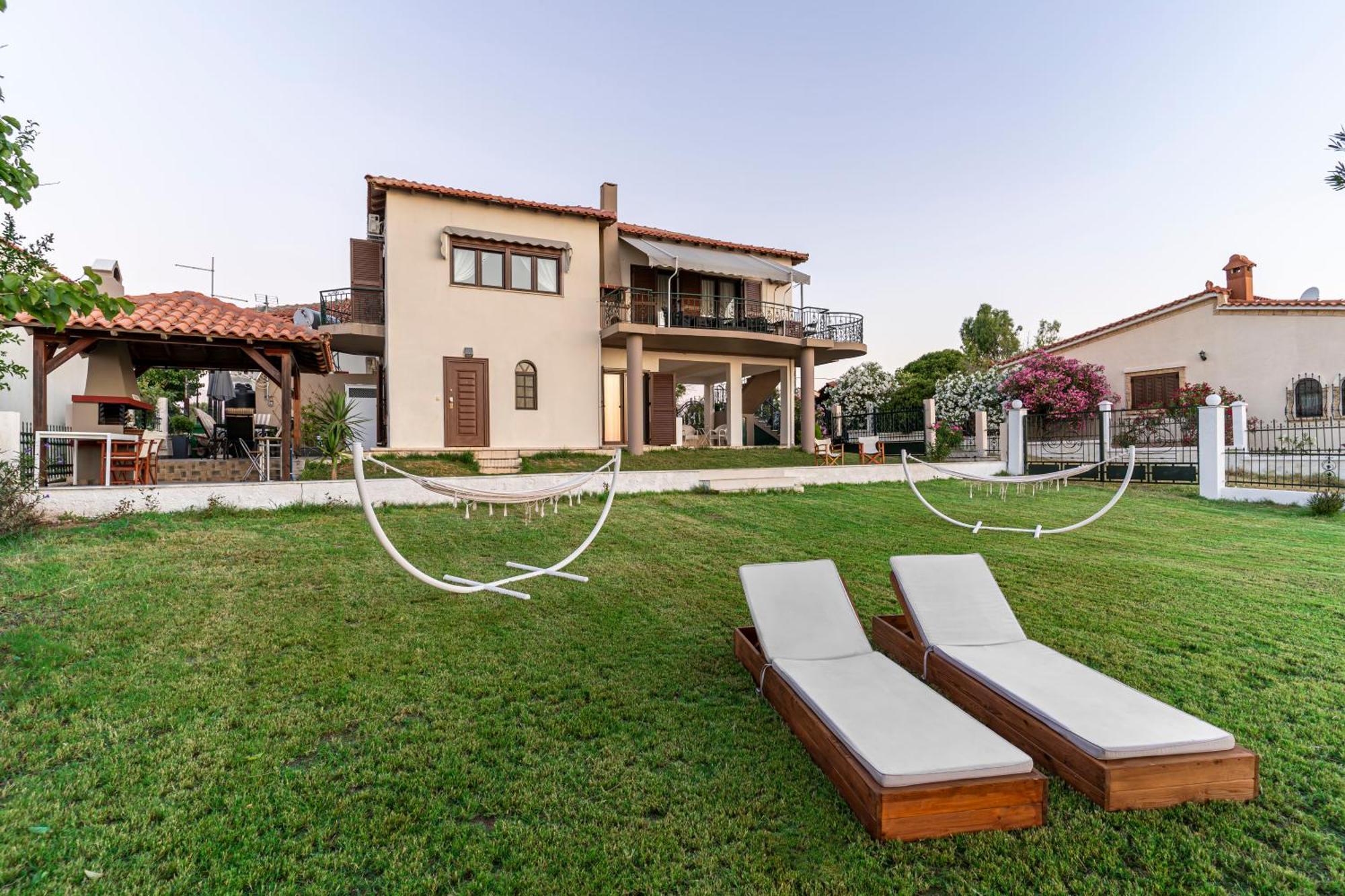 Villa Karolina 네아 포티데아 외부 사진